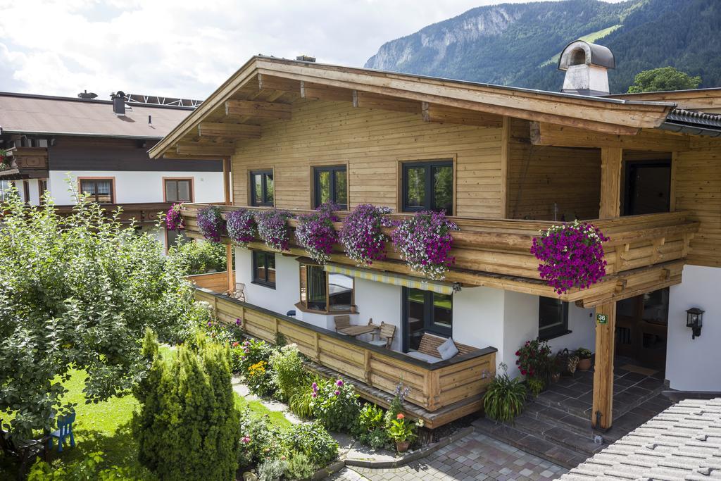 Appartement Albert Und Helene Koller Soll Exterior photo